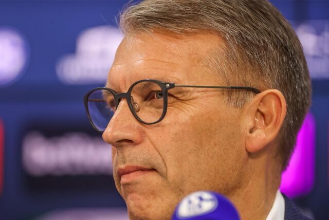 27.10.2022, Fussball, Saison 2022/2023, 1. Bundesliga, Pressekonferenz FC Schalke 04, Peter Knäbel (FC Schalke 04)
Foto: Tim Rehbein/RHR-FOTO