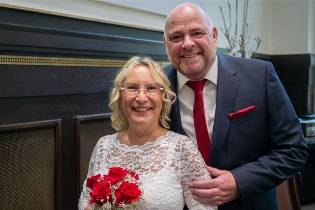 Brigitte und Torsten Fütterer haben im Rathaus Datteln geheiratet