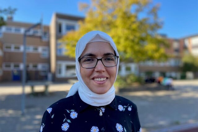 Seyma Eminoglu ist 36 Jahre alt. Die Mutter von zwei Kindern ist vor fünf Jahren aus der Türkei geflüchtet. Heute unterrichtet sie Mathe an einer Schwerter Gesamtschule.