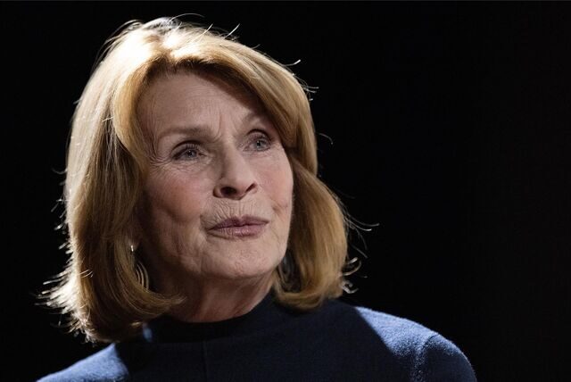 Zum zweiten Mal wird beim Lüner Kinofest 2023 die Nike Verliehen. Preisträgerin ist dieses Mal Senta Berger.