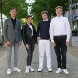 Moritz Lotz (2.v.r.) ist Vorsitzender der Liberalen Schüler im Kreis Unna. Außerdem im Bild die weiteren Mitglieder des Vorstandes der Liberalen Schüler (v.l.): Oscar Chyra (Beisitzer, Kamen), Lia Moltrecht (stellv. Vorsitzende, Selm) und Lars-Erik Köhler (Beistzer, Kamen).