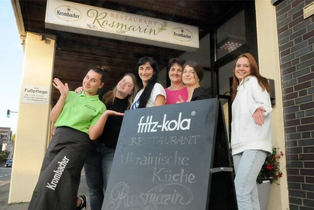 Ein gutgelauntes Team wartet im neuen ukrainischen Restaurant Rosmarin an der Beckestraße auf seine Gäste. Nur am Dienstag ist Ruhetag.