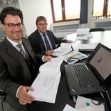 Kämmerer Marc Alexander Ulrich (links) und Kämmererei-Leiter Volker Marquardt