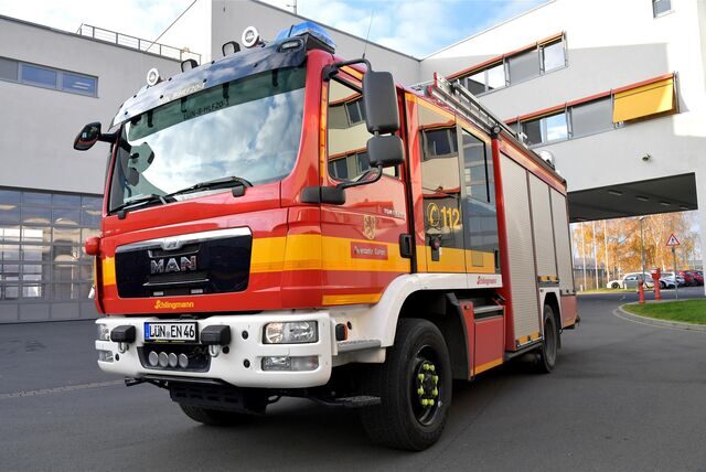 Ein Feuerwehrwagen in der Lüner Innenstadt.
