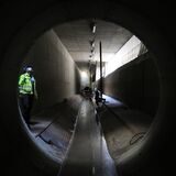 Die Stadt investiert jährlich Millionen Euro ins Kanalnetz, dafür berechnet sie Gebühren. Martin Grebe fürchtet, dass die Nebenkosten für Mieter 2024 weiter steigen.