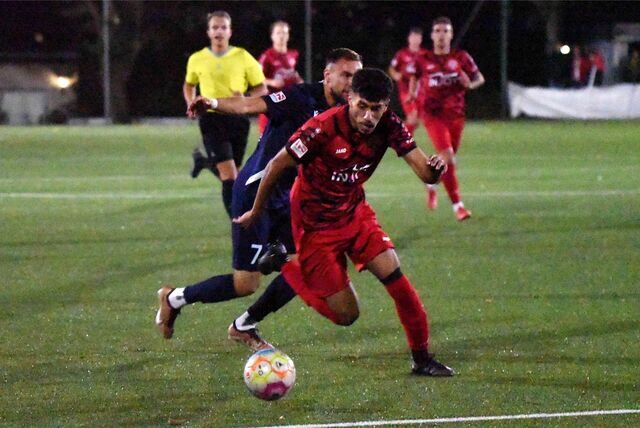 Dilhan Demir am Ball