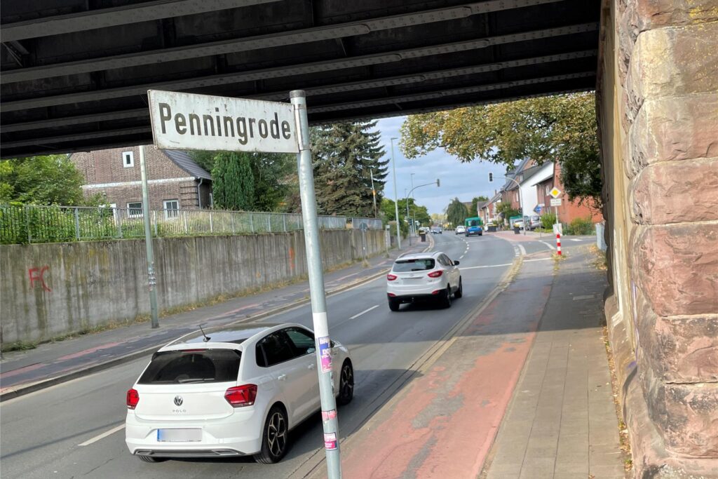 Der schlechte Zustand der Straßen sorgt bei Verkehrsteilnehmern für Frust. Der schlechte Zustand der Straßen sorgt bei Verkehrsteilnehmern für Frust.