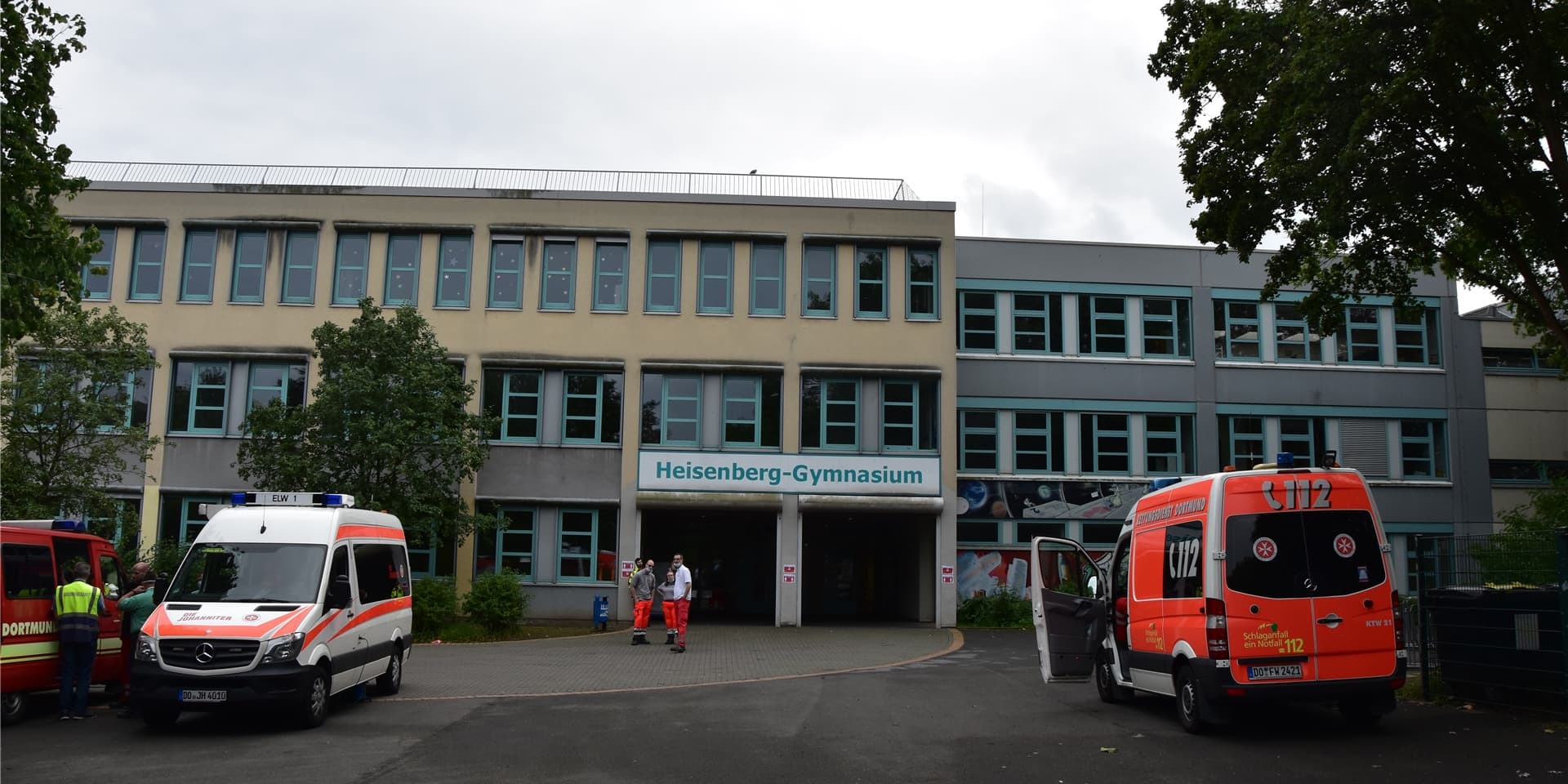 Im Heisenberg-Gymnasium war die Evakuierungsstelle bei der Blindgänger-Entschärfung in Eving eingerichtet. 24 Personen durften hier nicht unterkommen, weil sich sich wegen Corona-Verdachts in häuslicher Quarantäne befinden.