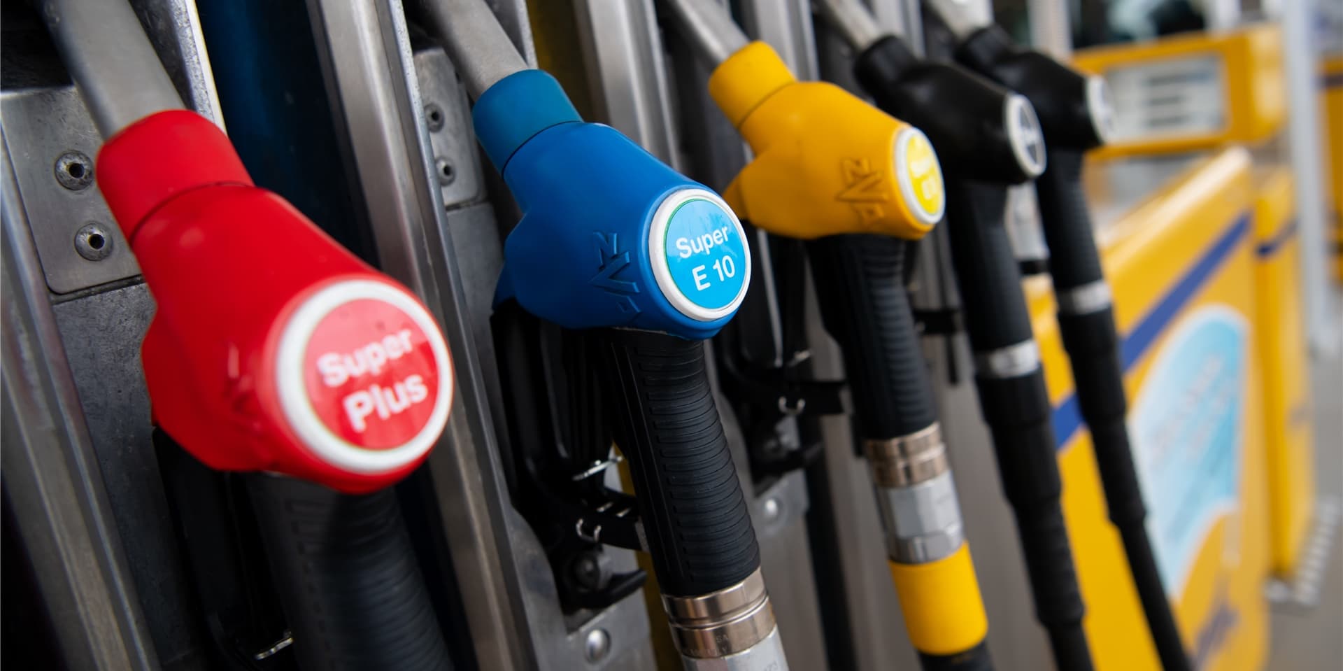 Autofahrer müssen sich in diesem Jahr auf schwankende Spritpreise einstellen.