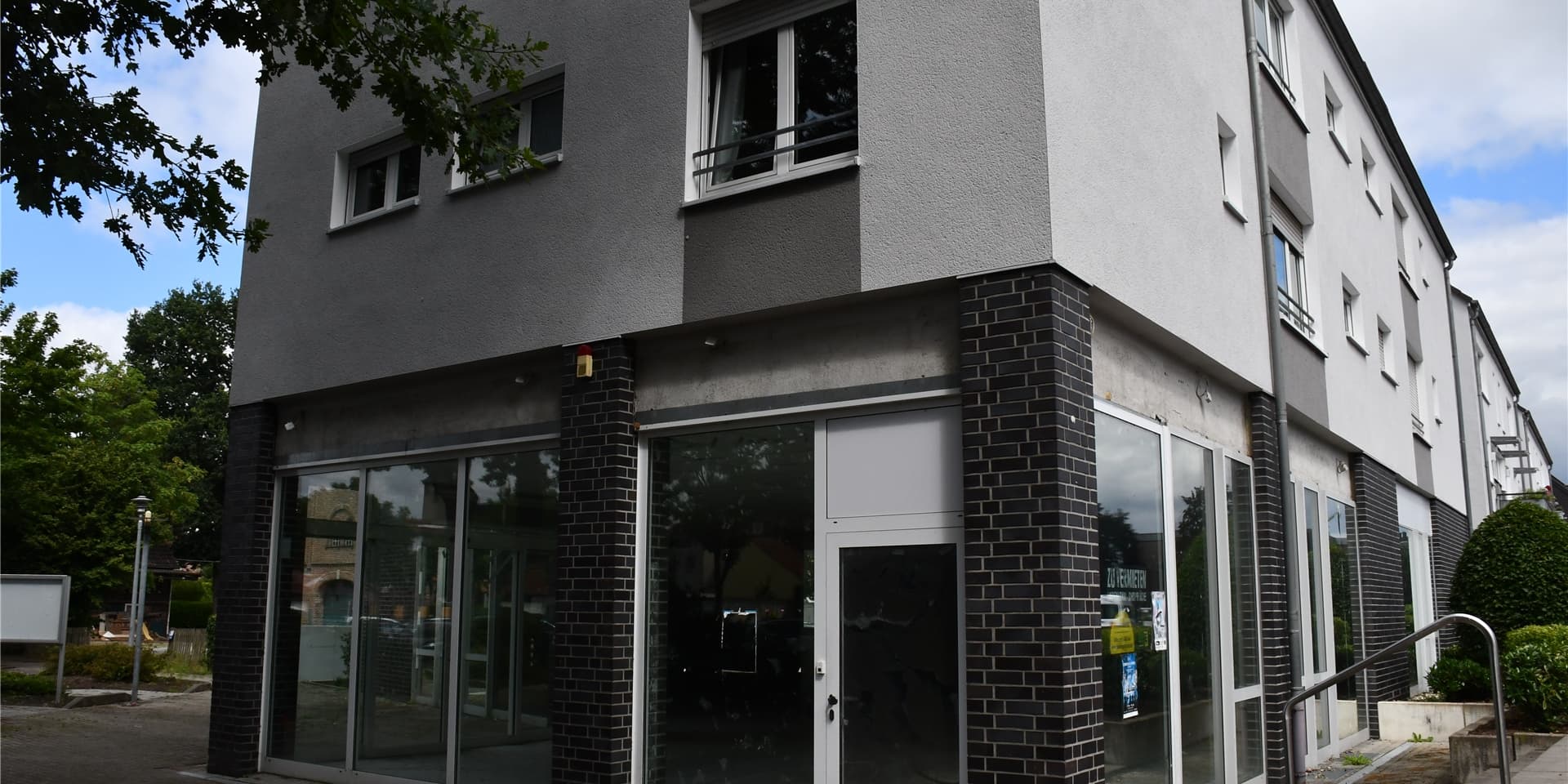 In dem Gebäude an der Kreisstraße in Bork sollen bald mehrere Wohnungen entstehen.