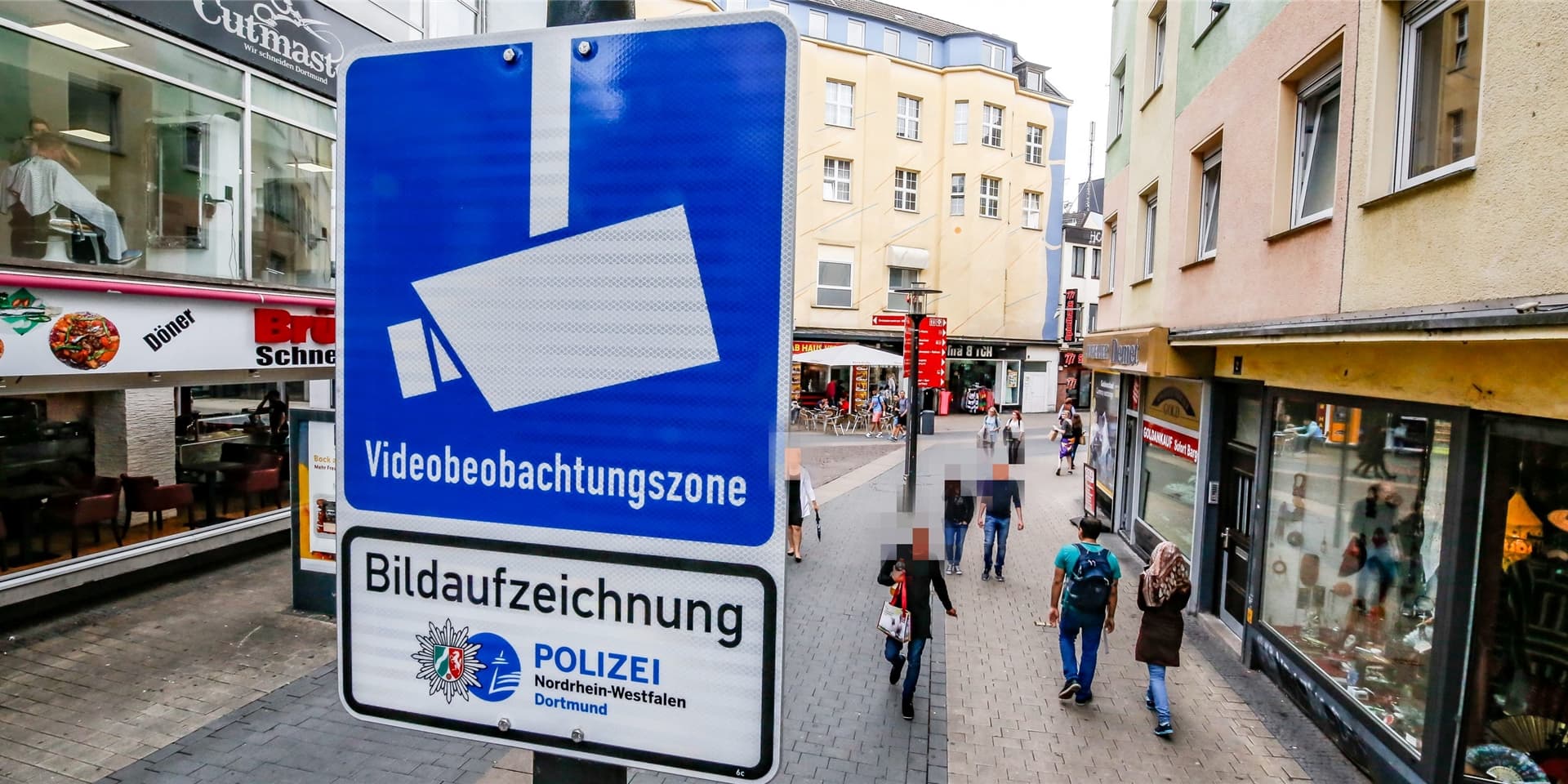 Die Nachbarschaftsinitiative gegen Videoüberwachung in der Münsterstraße – wie hier in der Brückstraße – unterstützt die Klage.
