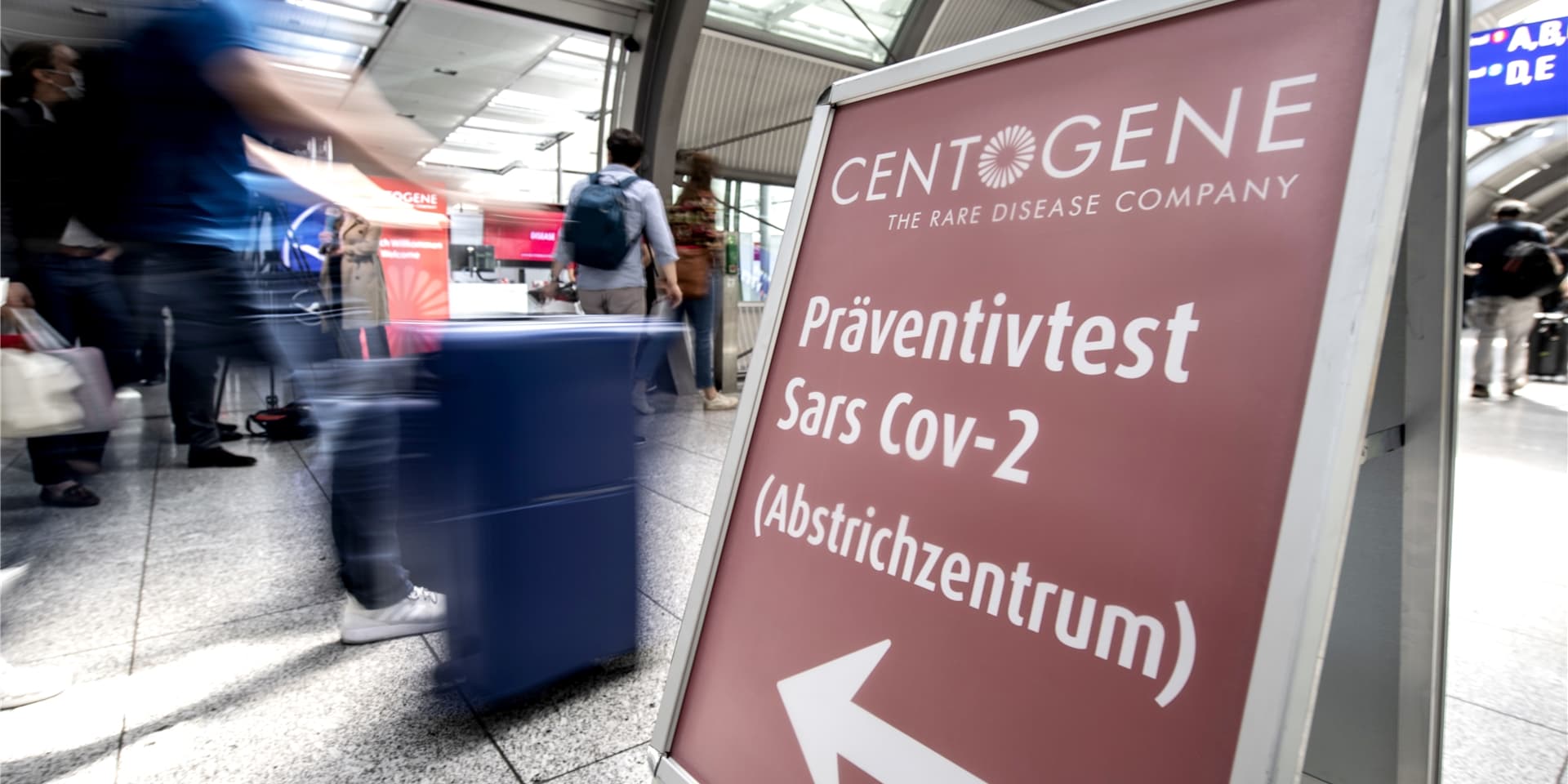 An NRW-Flughäfen werden Testzentren für Reiserückkehrer eingerichtet.