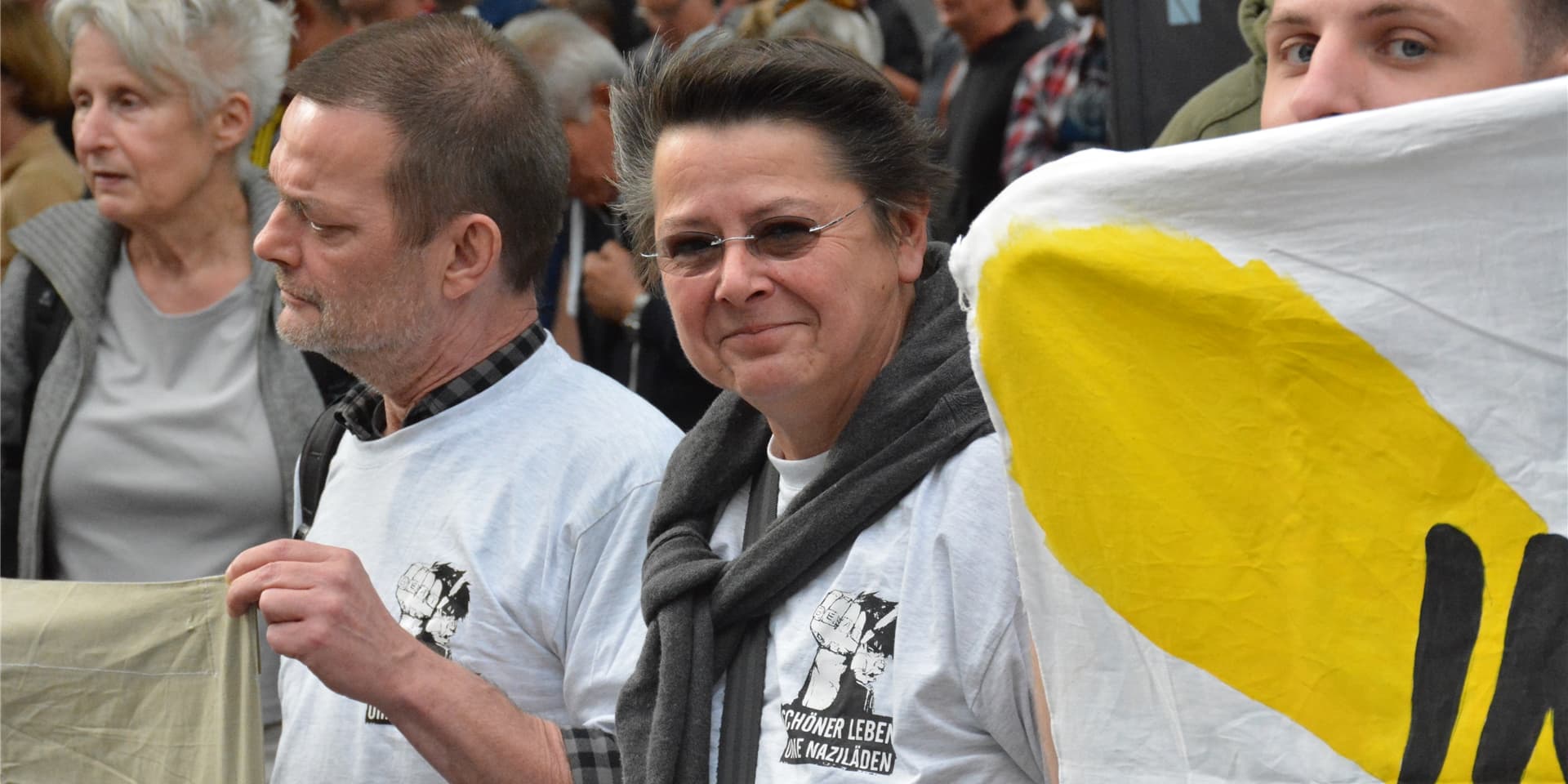 Iris Bernert-Leushacke engagiert sich mit dem Bündnis Blockado gegen den Thor-Steinar-Laden.