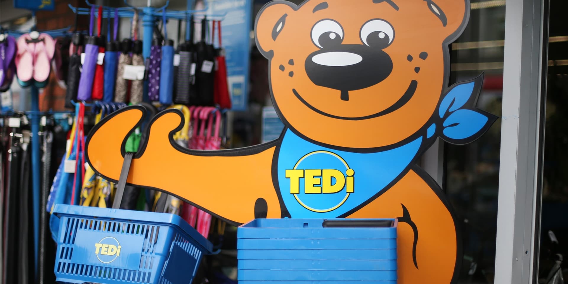 Der Tedi-Bär wird ein Kamener. Der Dortmunder Nonfood-Discounter, in dessen Läden es Haushaltsartikel für den täglichen Bedarf gibt, will im November ein neues Logistikzentrum in Kamen beziehen.