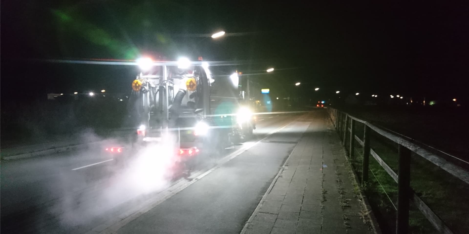 Zur Bereinigung der Dieselspur musste ein Spezialunternehmen gerufen werden.