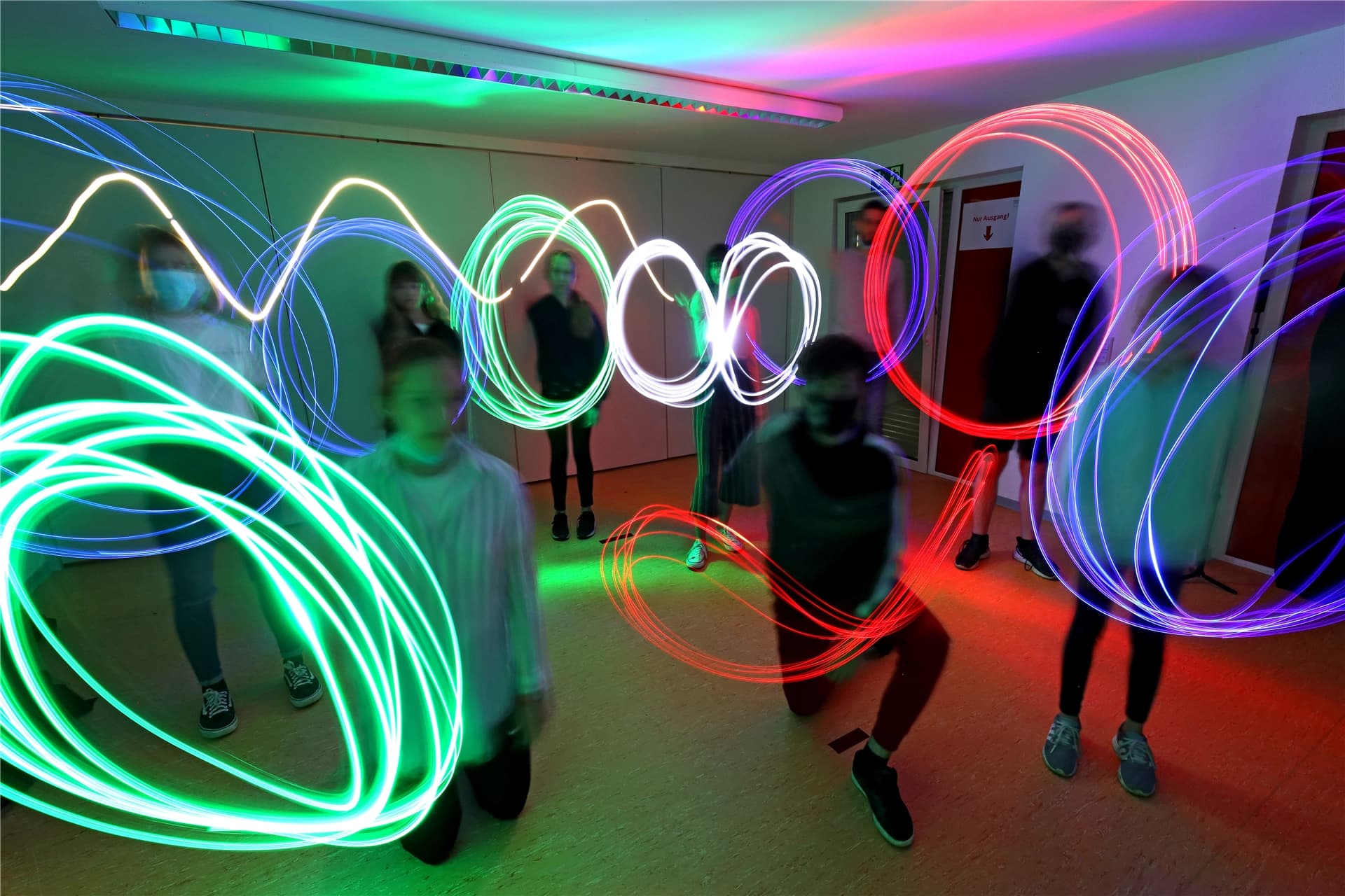 Beim Light Painting im Treffpunkt Windmühle zeigten sich schon nach wenigen Minuten Übung tolle Ergebnisse.