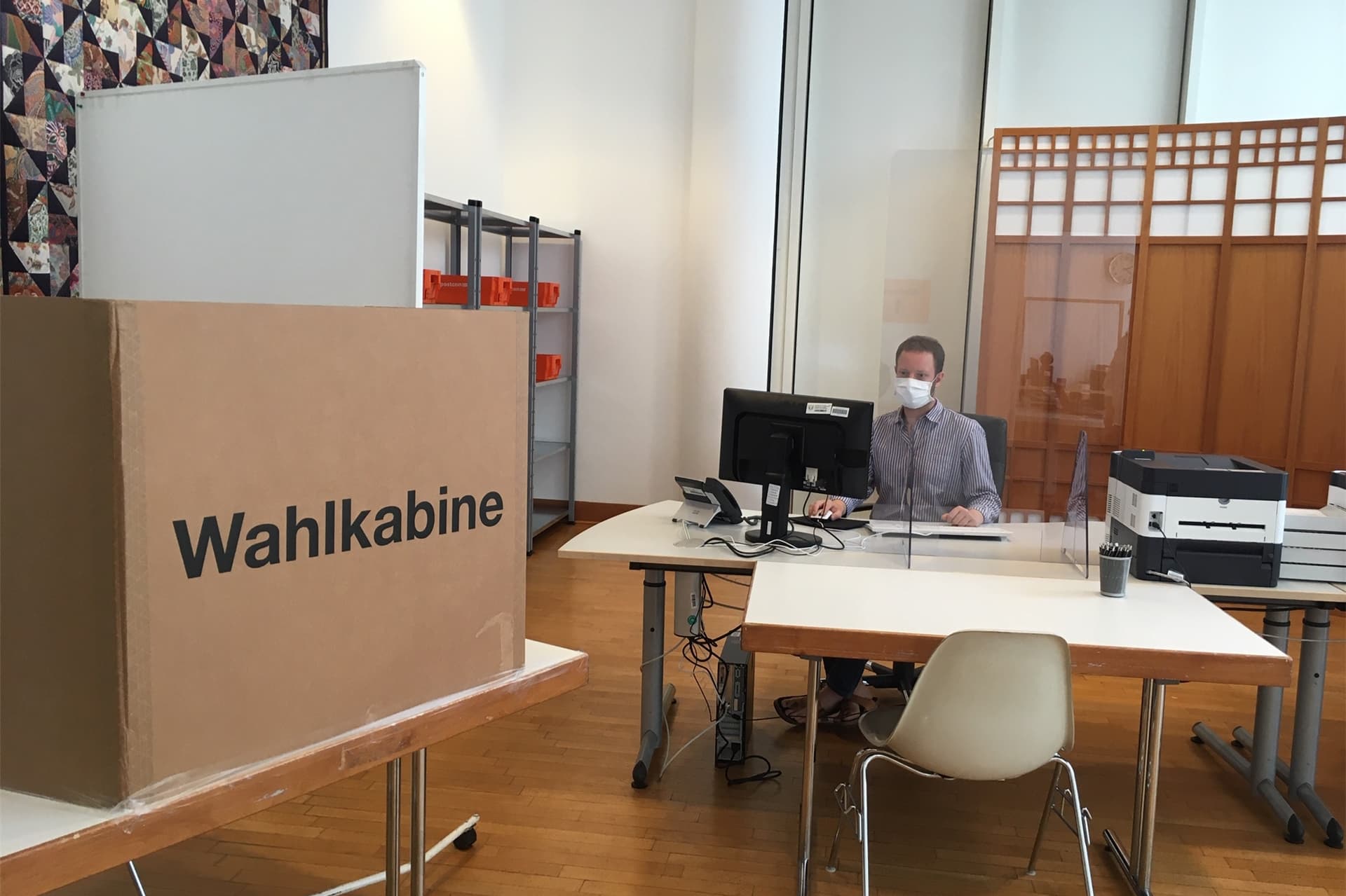 Das Briefwahlbüro im Rathaus ist noch bis zum Freitag vor der Wahl geöffnet.