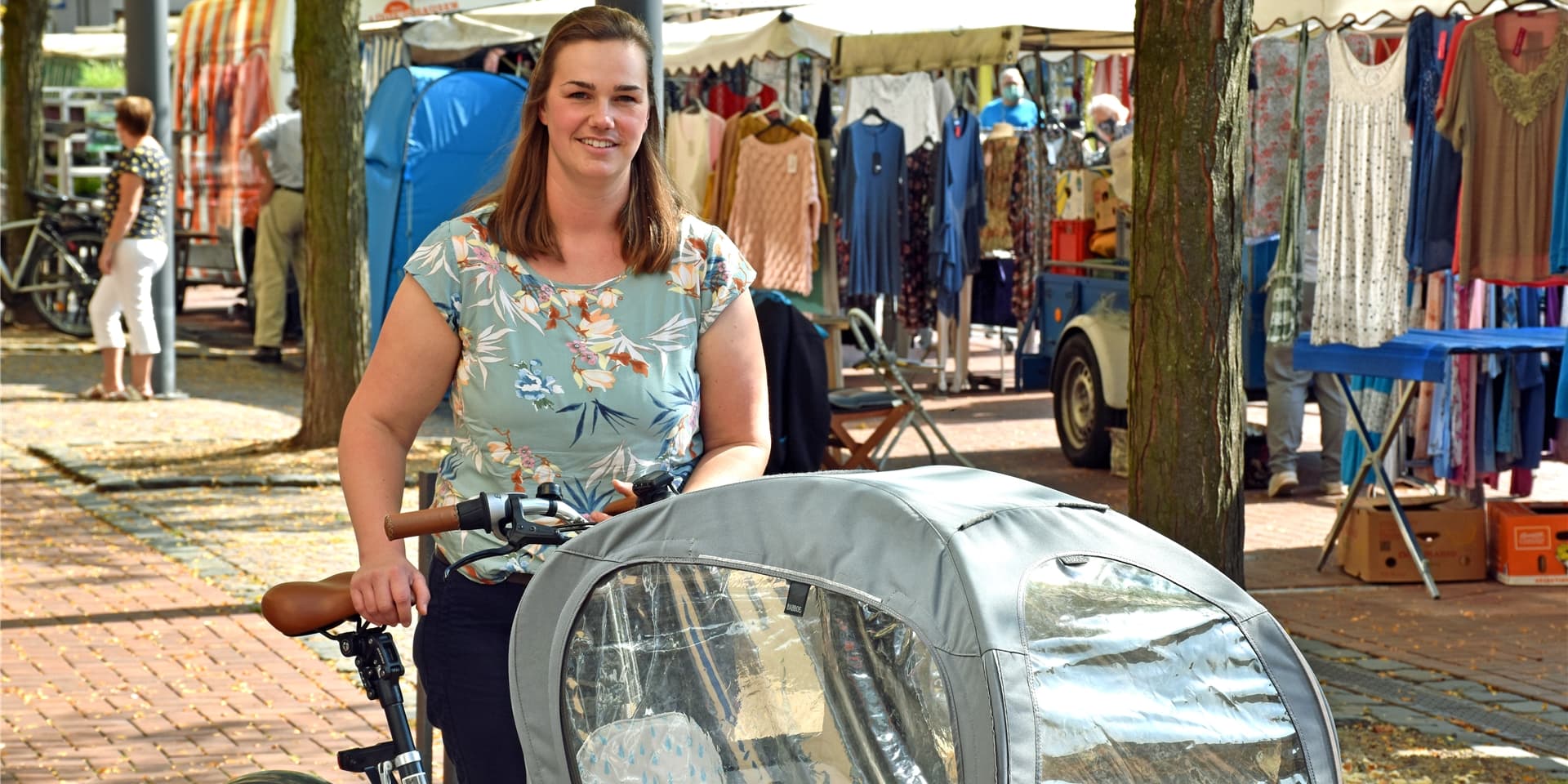Anja Paechnatz aus Selm  ist seit April die Nachhaltigkeitsmanagerin der Stadt Lünen. Sie ist bekannt als die Frau mit dem Lastenfahrrad.