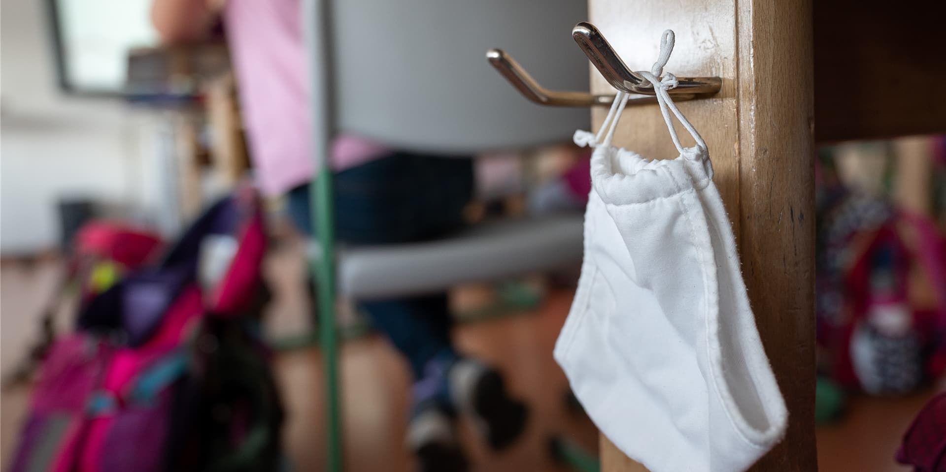 Drei neue Corona-Infektionen stehen im Zusammenhang mit einer Dortmunder Grundschule.