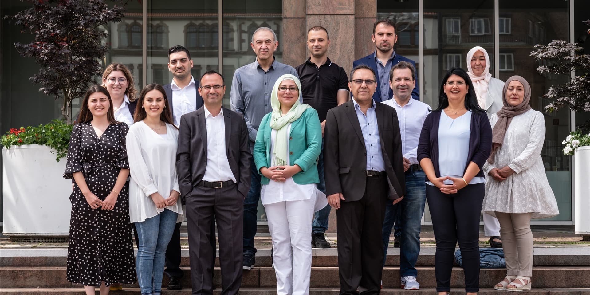 Mit diesem Team war das Bündnis für Toleranz und Vielfalt (BVT) nach nur neunwöchiger Vorbereitungszeit bei der Kommunalwahl angetreten. Einer schaffte es in den Rat, drei in die Bezirksvertretungen.