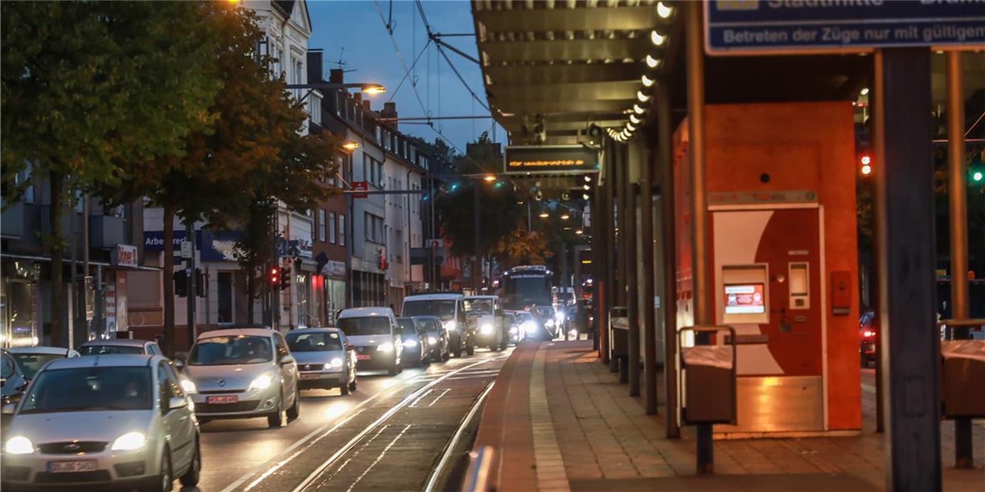 Leere Stadtbahnschienen und volle Straßen wird es auch an einem Tag in dieser Woche wieder in Dortmund geben.