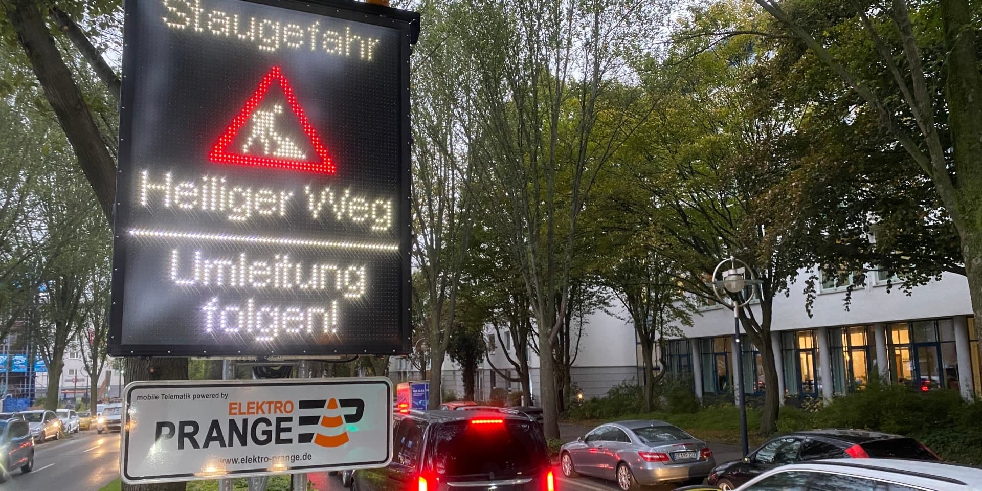 Der ÖPNV-Streik sorgt am Donnerstgmorgen für viele Staus in Dortmund. Alle Entwicklungen hier im Liveblog.