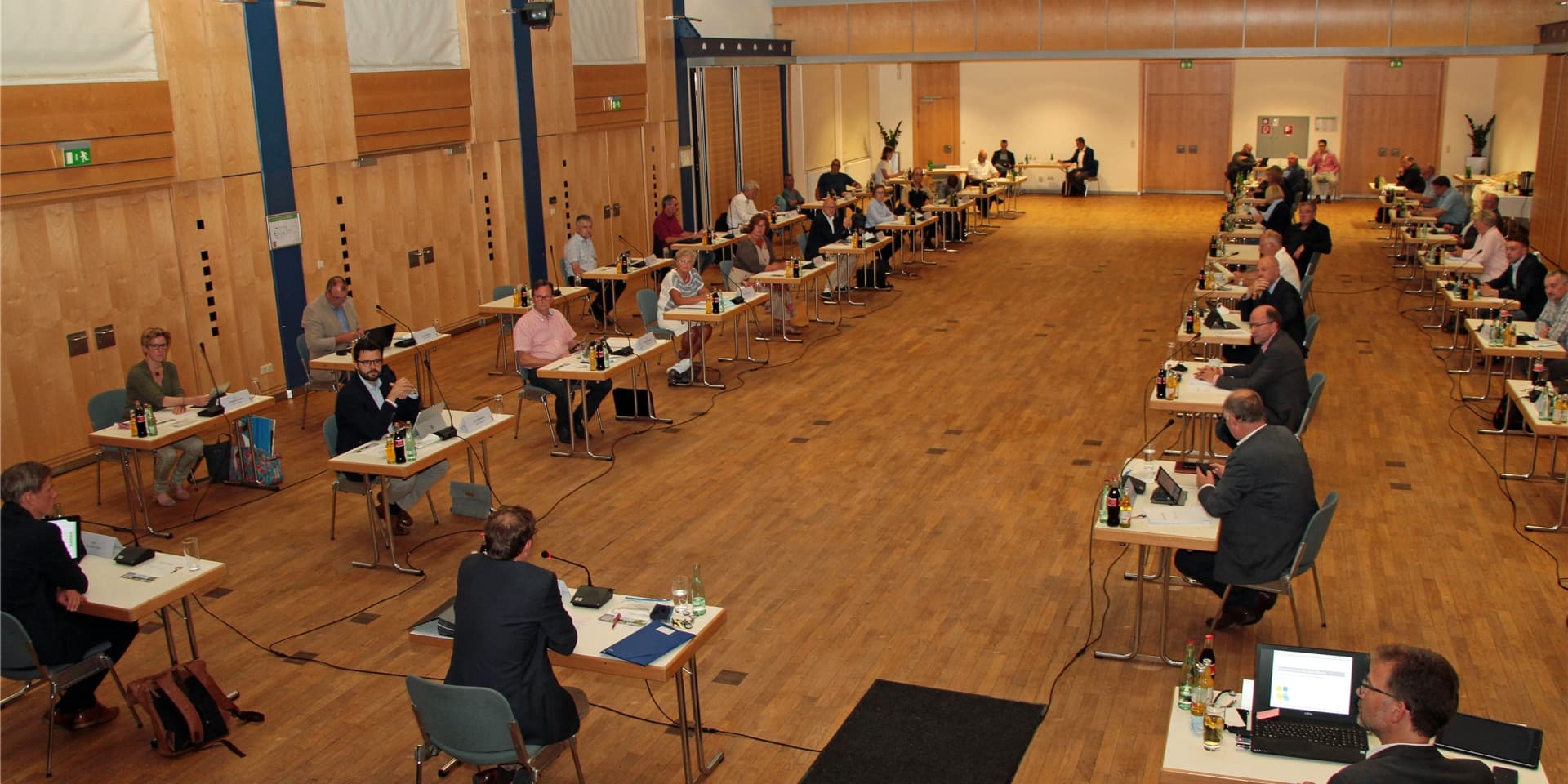 Der Stadtrat Werne tagte am 17. Juni 2020 unter Pandemie-Bedingungen im Kolpingsaal. Ob die erste, wichtige Sitzung nach der Kommunalwahl am 3. November stattfinden kann, ist noch ungeklärt.