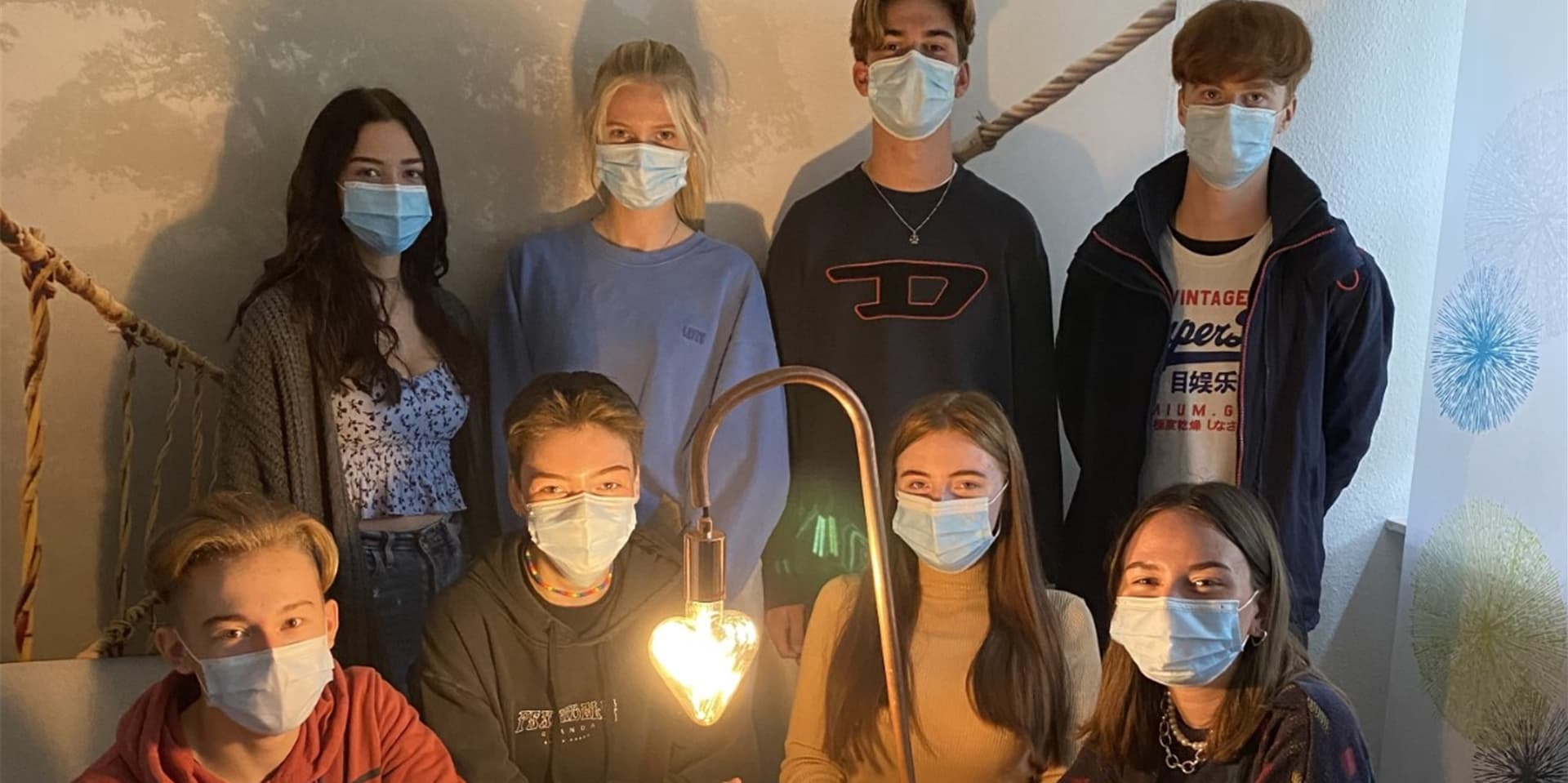 Picon, die neue Schülerfirma des St.-Christophorus-Gymnasiums, stellt Wohnaccessoires im Industriestil her. Das erste Produkt: eine Lampe im Vintage-Look.