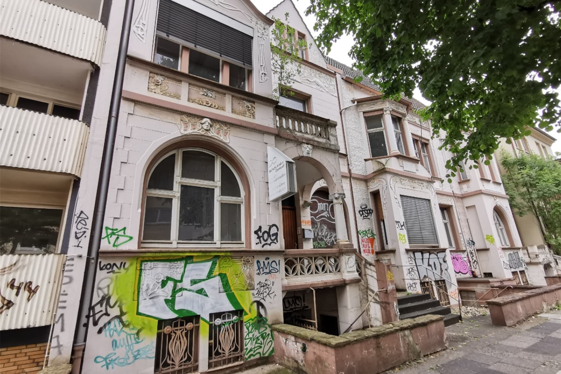 Trotz sehr beliebter Wohnlage verfällt dieses Gebäude in der südlichen Innenstadt bereits seit Jahren.