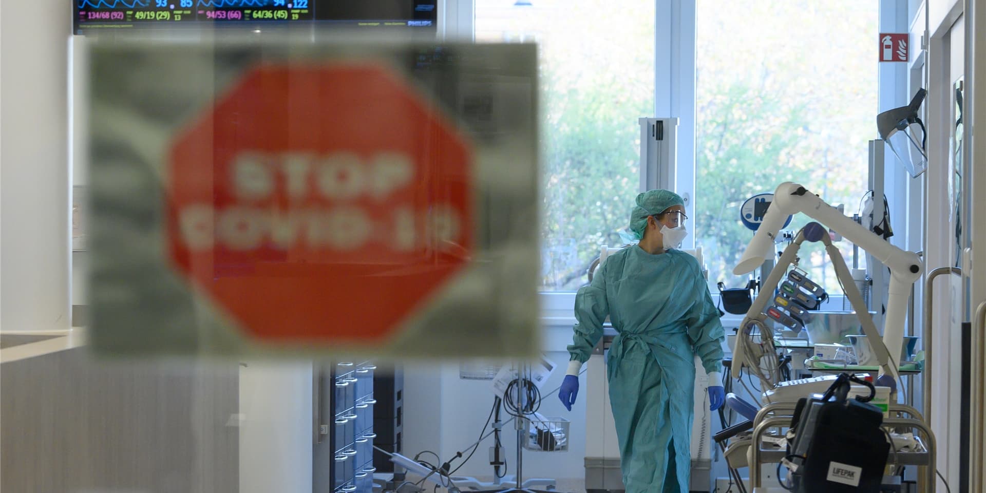 Es werden wieder mehr Covid-Patienten auf den Intensivstationen behandelt.