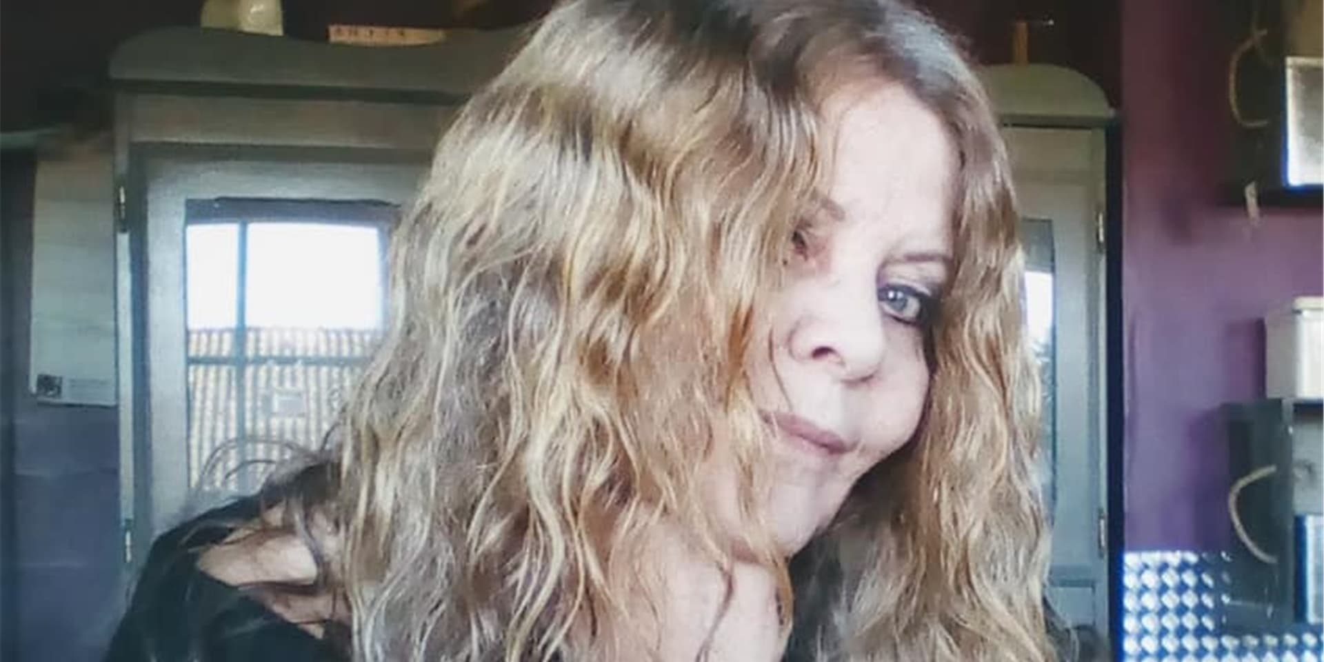 Tina Schulte könnte den Kopf hängen lassen. Stattdessen nutzt die 58-Jährie die geschenkte Zeit im Lockdown, um ihr Leben umzukrempeln.