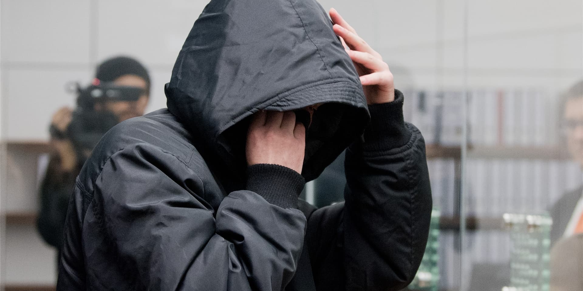 Boban S. ist wegen Unterstützung und Mitgliedschaft in einer ausländischen terroristischen Vereinigung angeklagt.