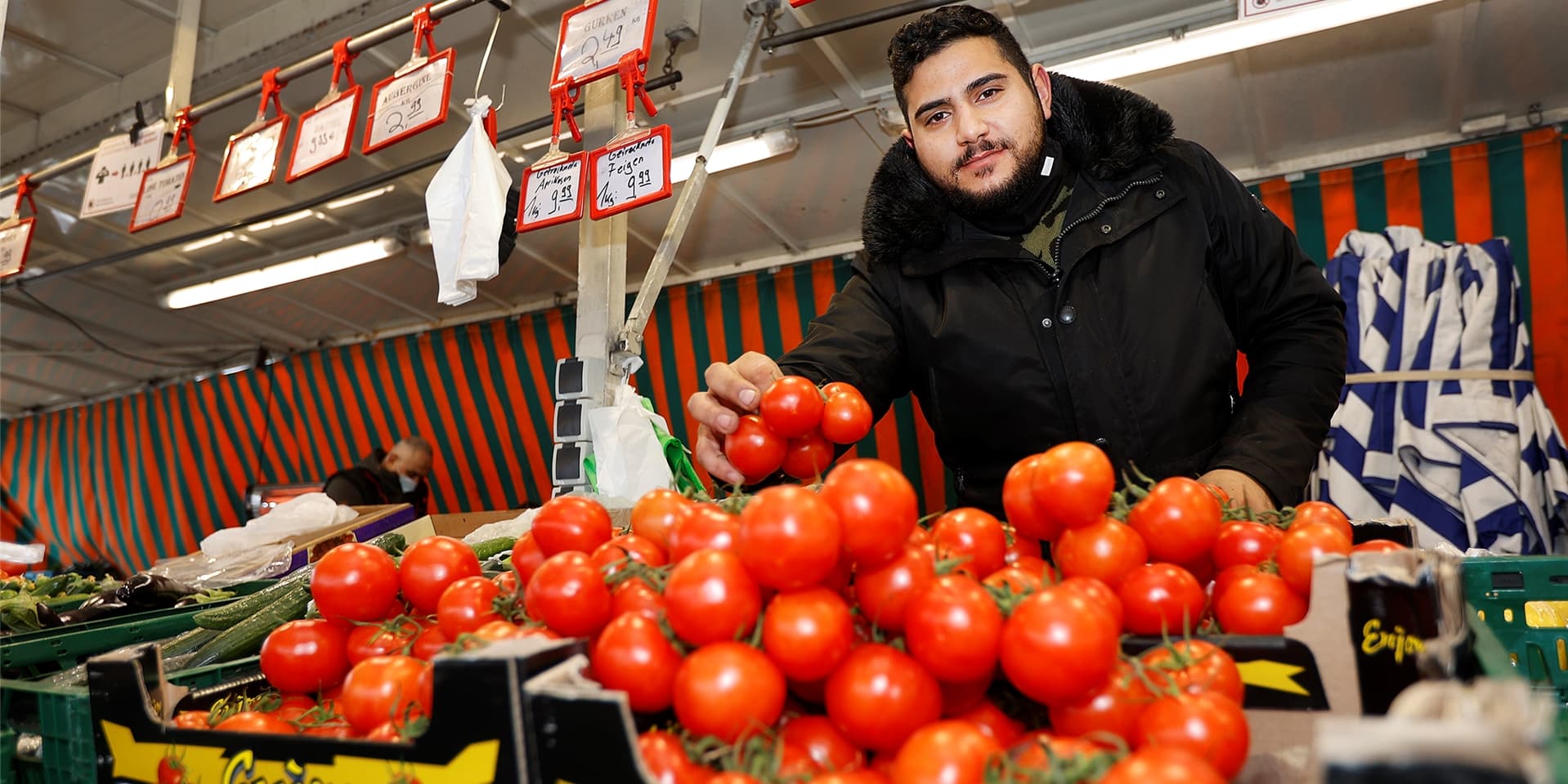 Muhammed Cekirdek wird sein Obst und Gemüse an diesem Donnerstag nicht anbieten: Der Wochenmarkt in Bergkamen fällt aus.
