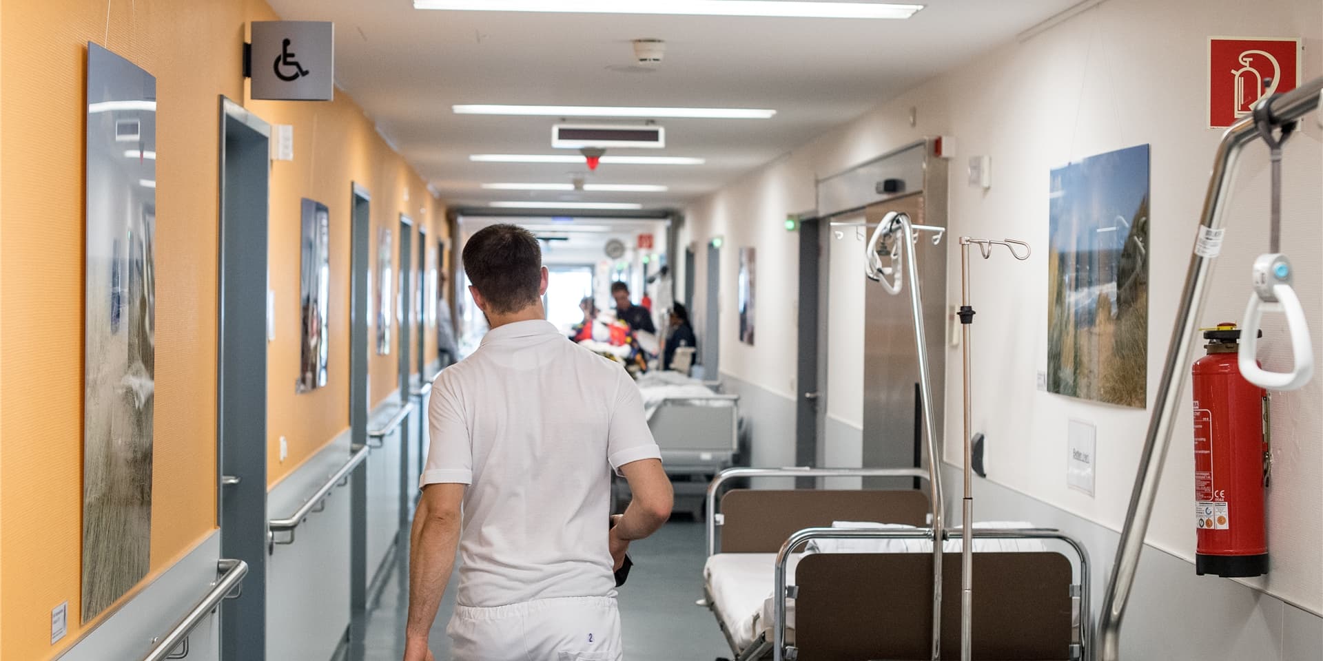 Im Gemeinschaftskrankenhaus Herdecke haben sich mehrere Patienten und Mitarbeiter mit Corona infiziert.