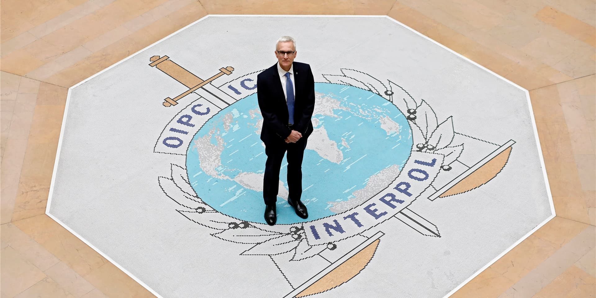 Interpol, mit Generalsekretär Jürgen Stock, befasst sich jetzt mit dem Dortmunder Fall.