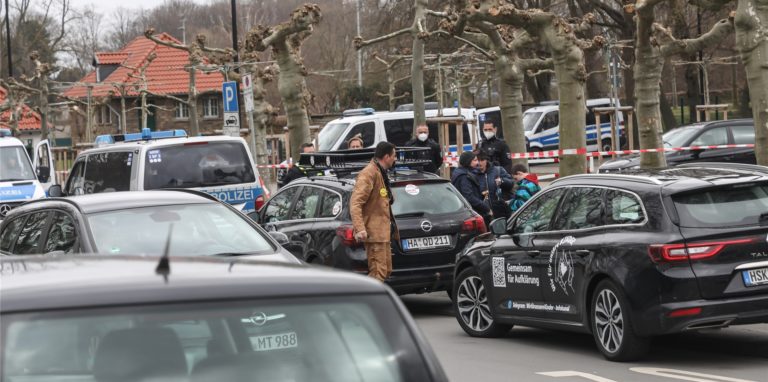 Die geplante Querdenker-Kundgebung am 20. März am Hoeschpark wurde von der Polizei kurzfristig verboten.
