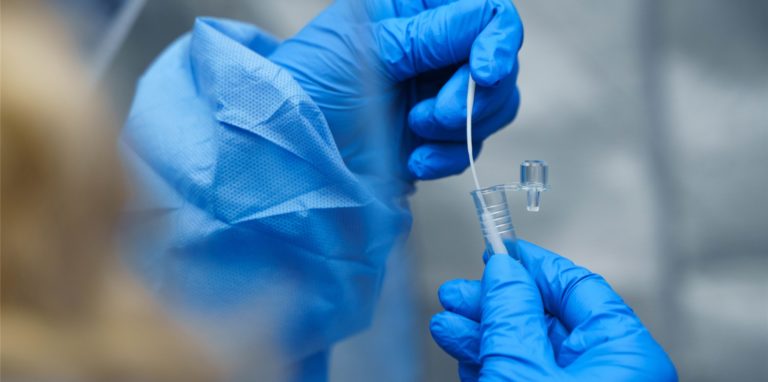 In Bergkamen gab es neun positive Corona-Tests. Außerdem wurde bei fünf weiteren Infizierten aus der Stadt die britische Variante B 1.1.7 nachgewiesen. (Symbolbild)
