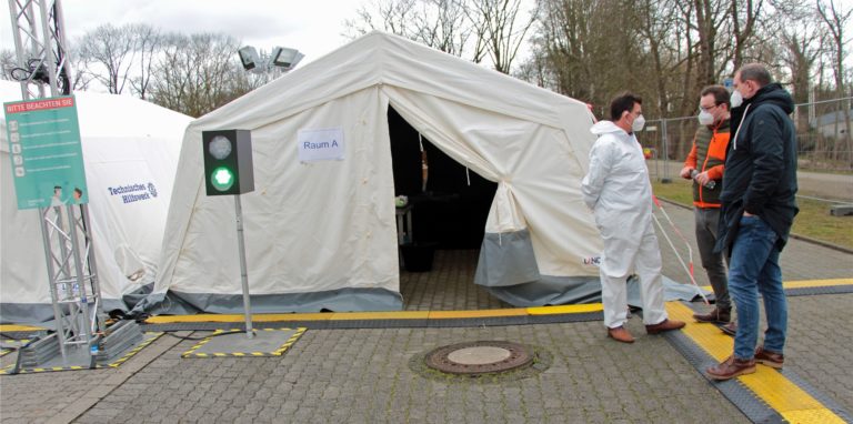 Mit einem negativen Schnelltest ins Solebad: Wenn Werne Modellkommune in NRW wird, könnte dies Realität werden. Allerdings haben die Politiker wertvolle Zeit und eine Riesen-Chance verschenkt, meint unsere Redakteurin.