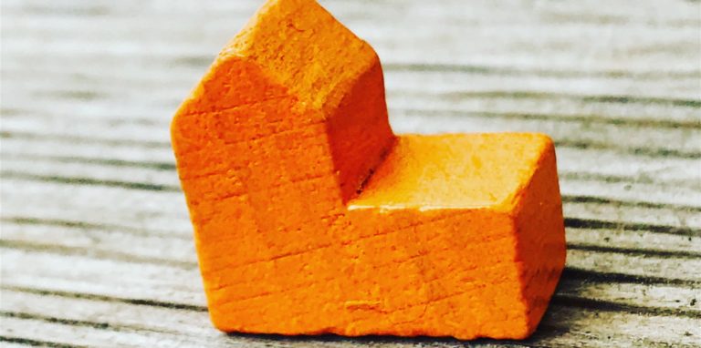 Einen Immobilienpreis zu bestimmen, ist schwierig. Was kann dabei das Internet? Wir haben es getestet.
