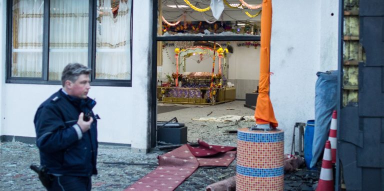 Bei einer Explosion vor 5 Jahren in dem Gebetshaus von Sikhs in Essen sind drei Menschen verletzt worden, davon einer schwer.