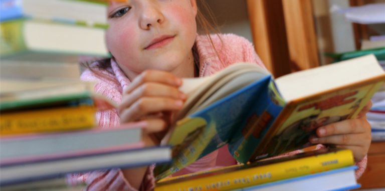 Der Welttag des Buches soll auch die Jüngsten für das Lesen begeistern.