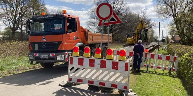 Die Durchfahrt auf der Straße Schorfheide ist im Moment nicht möglich.