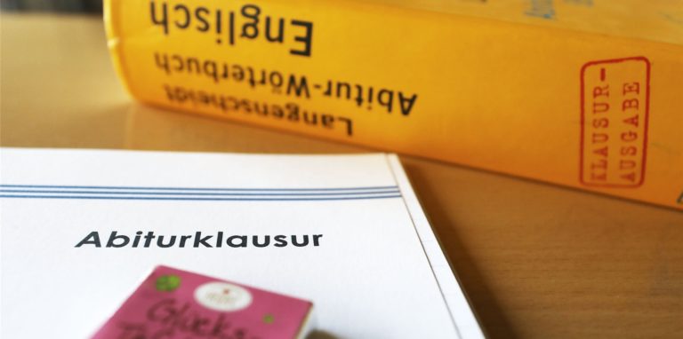 Am Freitag stand im Fach Englisch die erste Abiturklausur an – erneut unter besonderen Bedingungen.