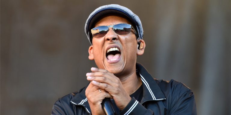 In einem neuen Musikvideo mit Xavier Naidoo wird zum bewaffneten Kampf aufgerufen. (Archivbild)