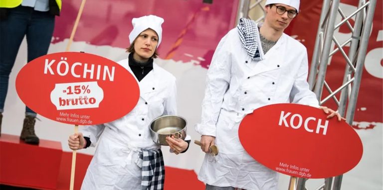 Berufspaare machen den Unterschied deutlich: Frauen verdienen noch immer weniger, als Männer. Und die Lohnunterschiede wachsen weiter.