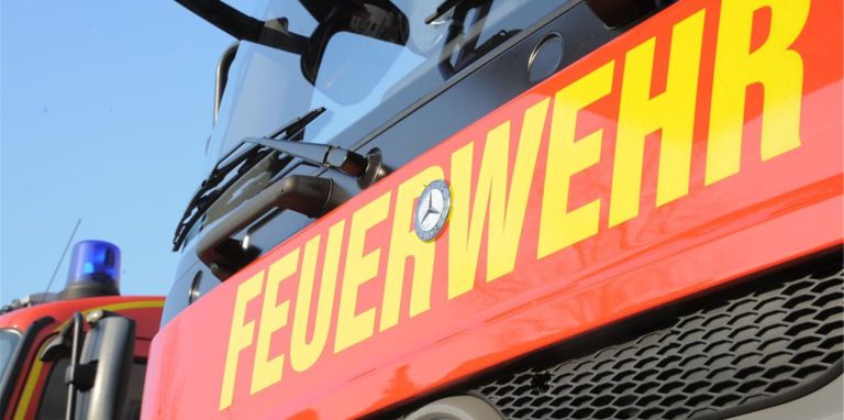 Die Werner Feuerwehr rückte in der Nacht zu Samstag zur Berliner Straße aus.