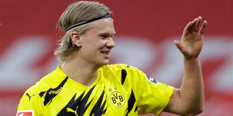 Erling Haaland hat einen weiteren Grund zu jubeln: Er ist Ihr „BVB-Spieler der Saison 2020/21“.