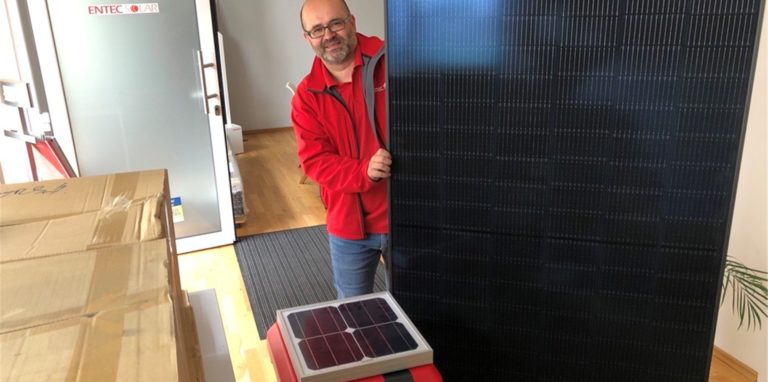 Ilja Ljevar ist Geschäftsführer der Firma Entec Solar, eines Spezialisten für Photovoltaik und Solarenergie, der kürzlich von Fröndenberg-Altendorf nach Menden umgezogen ist.