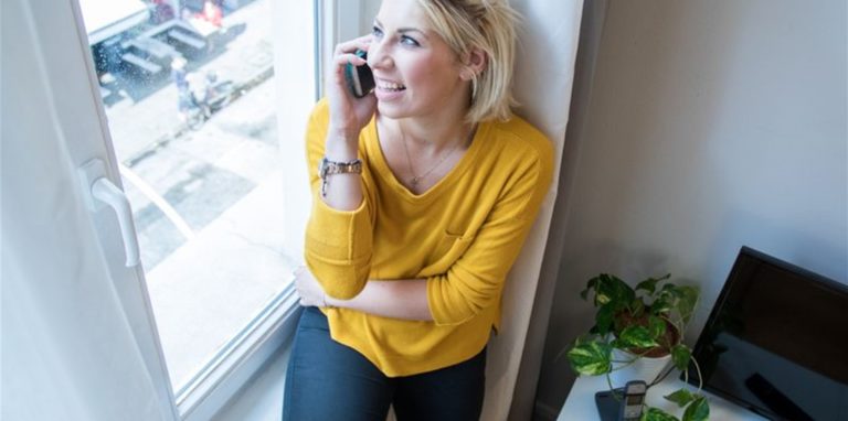 Kann das Telefon schon im 4G-Netz funken? Die meisten Smartphones haben da kein Problem. Einige ältere Modelle schon.