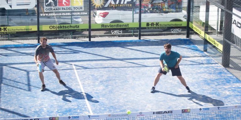 In der Padelbase ist mittlerweile wieder voll Betrieb.